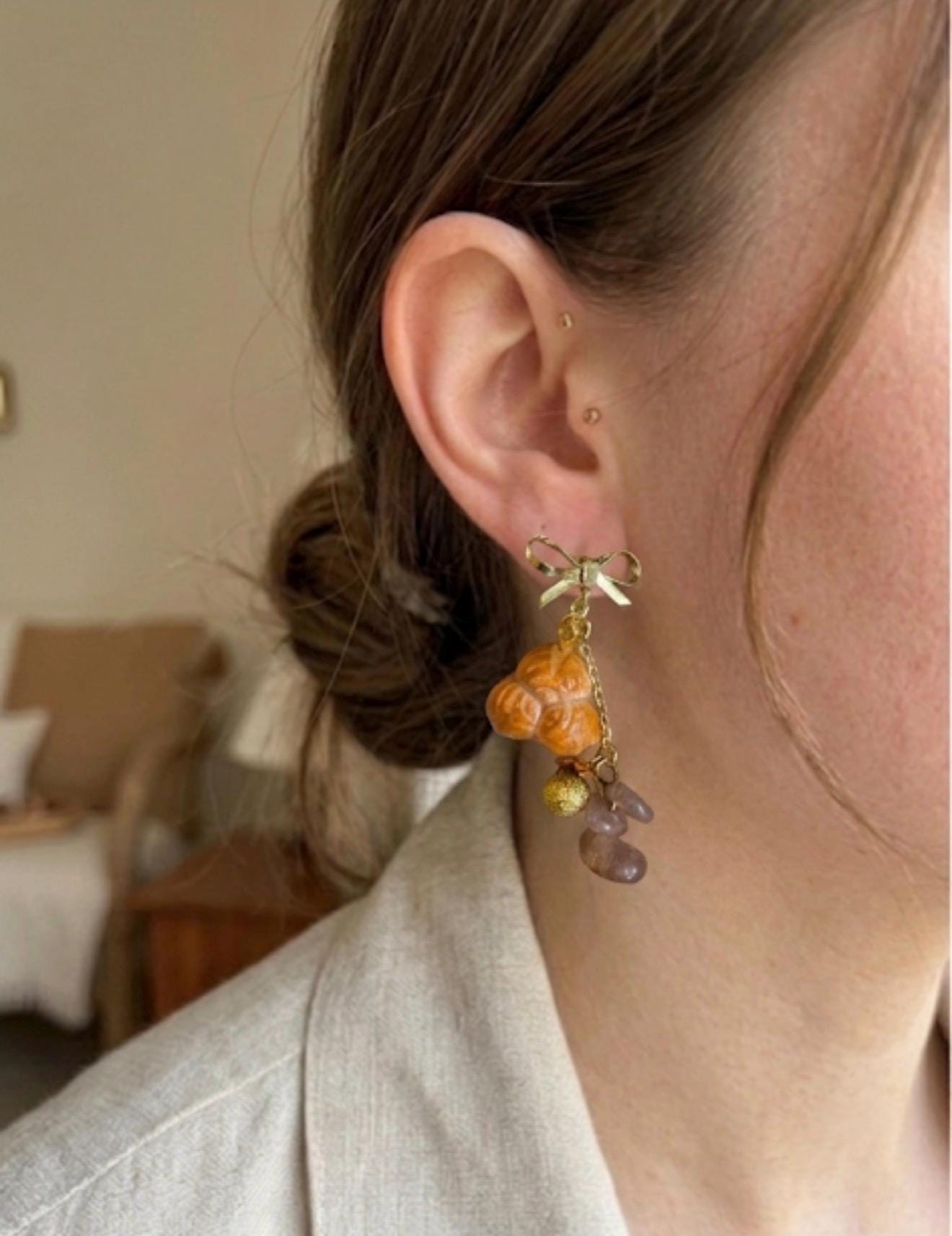 Cloverleaf Roll Bread with Stone Dangle Earrings 14k gold plated