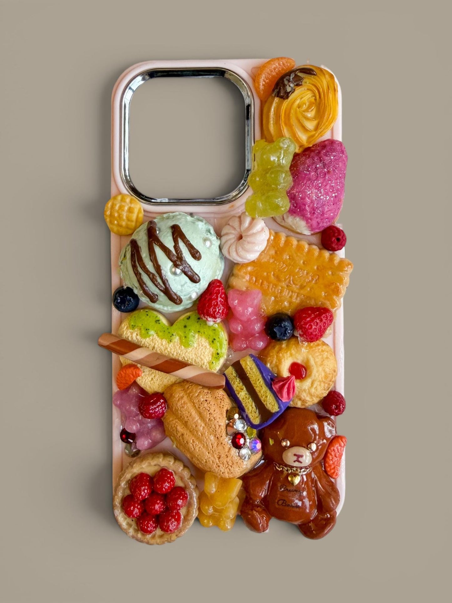 Decoden Phone Case "Barley the Bear's Sweet Carnival Vol.3" design. iPhone, Samsung Galaxy, Google Pixel